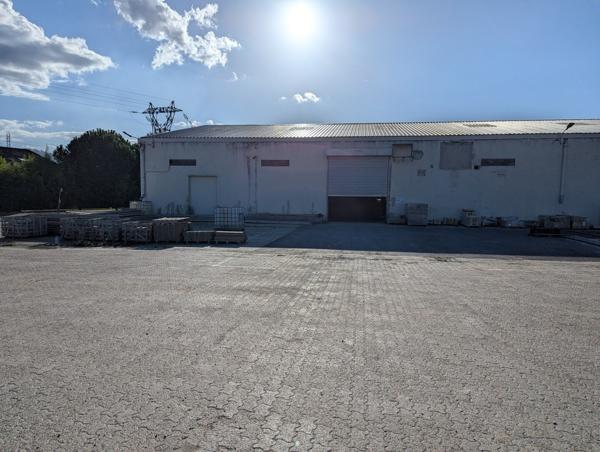 Locaux d'activités disponible PONTPOINT