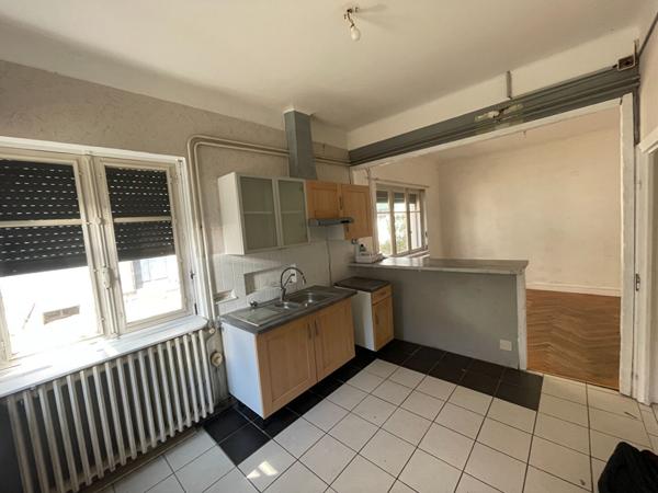 Achat maison près de PONT DE SALARS - 5 pièce(s) - 135 m² - 98 000 €