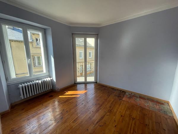 Achat maison près de PONT DE SALARS - 5 pièce(s) - 135 m² - 98 000 €