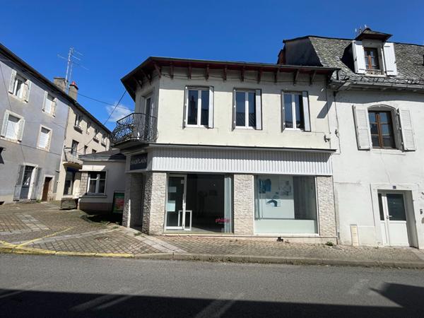 Achat maison près de PONT DE SALARS - 5 pièce(s) - 135 m² - 98 000 €