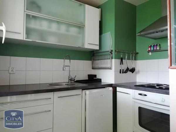 Appartement à louer 2 pièces 36.31m² Trappes (78190)