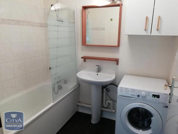 Appartement à louer 2 pièces 36.31m² Trappes (78190)