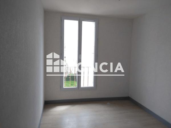 Location Appartement 3 pièces 59.77 m² - 9 SQUARE DE SWANSEA Brest 29200