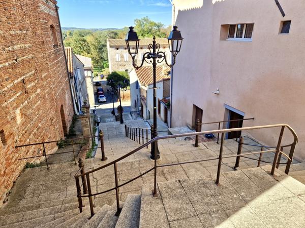 CINTEGABELLE (31550) - MAISON A FORT POTENTIEL - 70M2 - JARDIN DE 100M2 ET GARAGE.  Cintegabelle (31550)