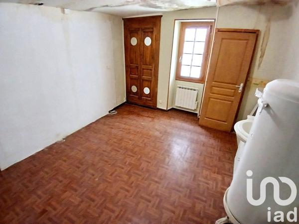 Maison de ville 4 pièces de 80 m² à Montpezat-de-Quercy (82270)