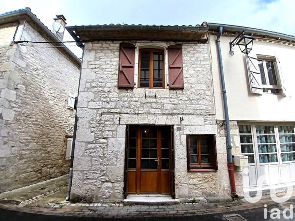 Maison de ville 4 pièces de 80 m² à Montpezat-de-Quercy (82270)