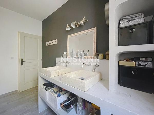 COUP DE COEUR - Exclusivité - Maison à deux pas du village - Lauris 4 pièce(s) 135 m2 - jardin - double garage