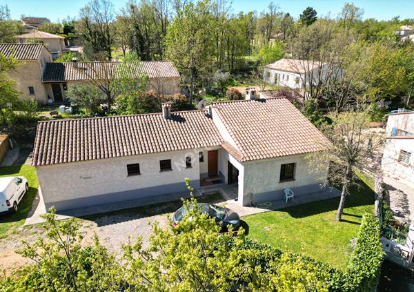 Maison Plain-pied 130.88m² sur 900m² de terrain