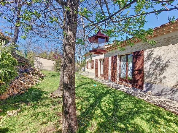 Maison Plain-pied 130.88m² sur 900m² de terrain