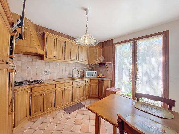 Maison Plain-pied 130.88m² sur 900m² de terrain