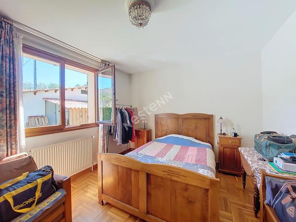 Maison Plain-pied 130.88m² sur 900m² de terrain