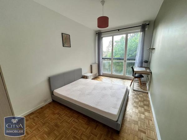 Appartement à louer 4 pièces 70.1m² Le Mans (72000)