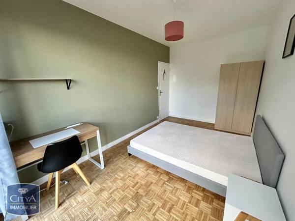 Appartement à louer 4 pièces 70.1m² Le Mans (72000)