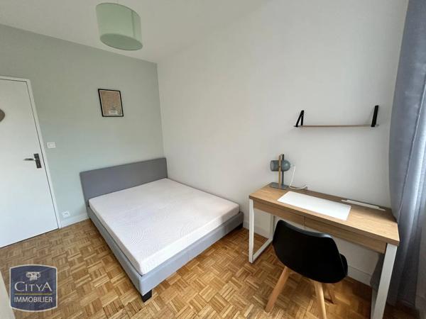 Appartement à louer 4 pièces 70.1m² Le Mans (72000)
