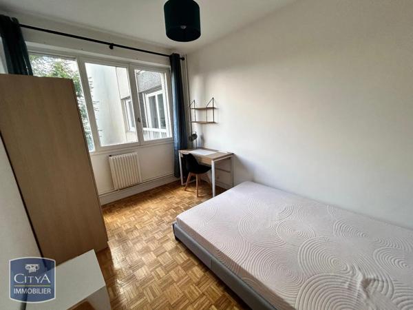 Appartement à louer 4 pièces 70.1m² Le Mans (72000)