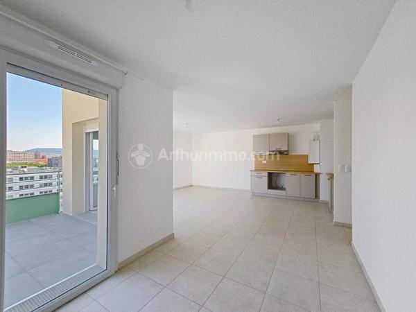 Location Appartement 3 pièces 67 m2 à Clermont-Ferrand