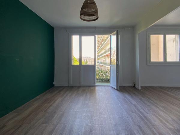 BORDEAUX CHARTRONS - Appartement 4 pièces avec balcon et cave