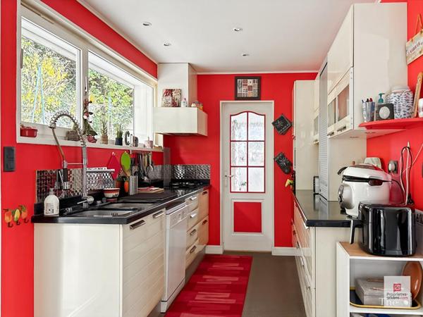 Maison La Fleche 6 pièce(s) 125.63 m2