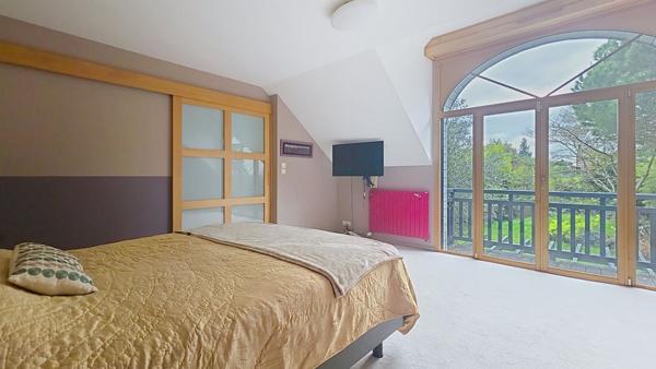 Maison d'architecte de 300m² Secteur privilégié de Pruniers, Bouchemaine