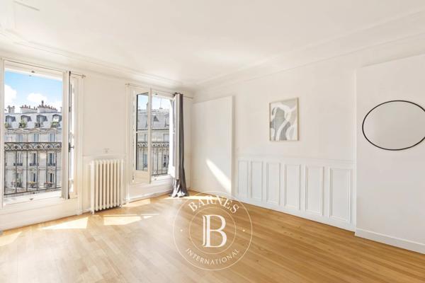 Paris 1er, Appartement 3 Chambres -  109 m² à vendre