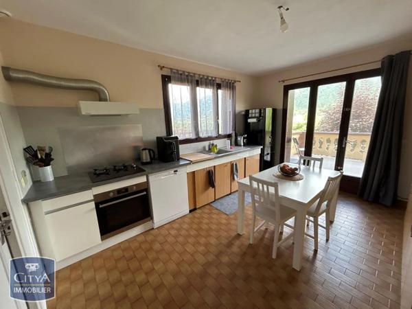 Appartement à louer 3 pièces 102.01m²