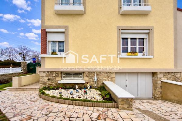 Maison de ville avec piscine