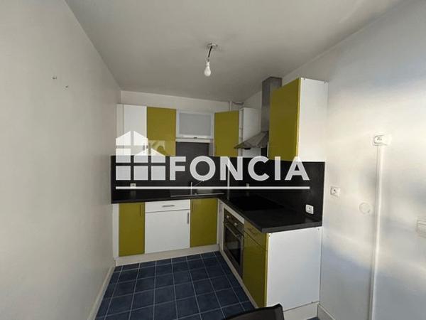 Location Appartement 2 pièces 57.68 m² - 26 RUE CHARLES BRUYANT Clermont-ferrand 63000