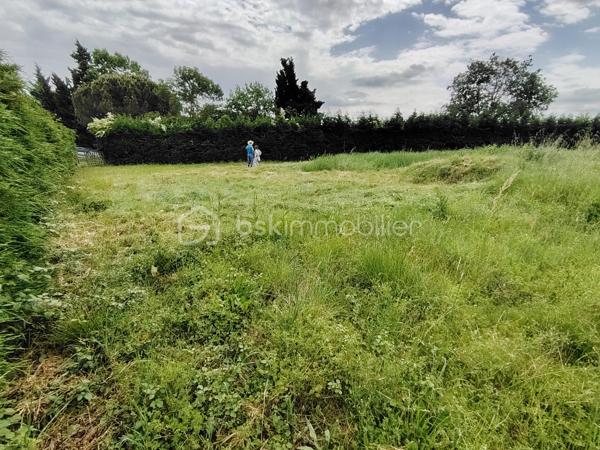 Terrain de 563 m²