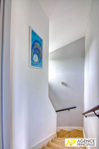 Louveciennes Les Soudanes Maison contemporaine 5 pièces de 160 m² sur parcelle de 430 m² 990 000 € **  - Référence  27587