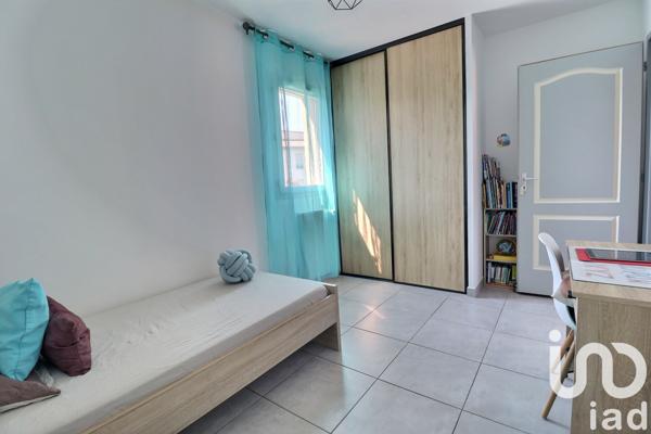 Maison à vendre 4 pièces 90 m² Courthézon