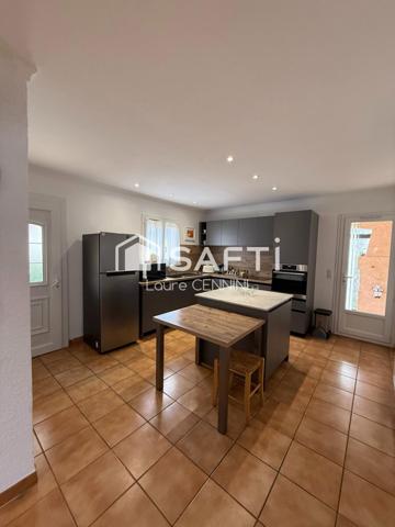 Maison de plain pied avec appartement indépendant.