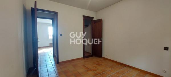 Carpentras (quartier recherché) - Maison 5 pièces de 130 m² - Jardin - Garage - Terrain constructible et piscinable