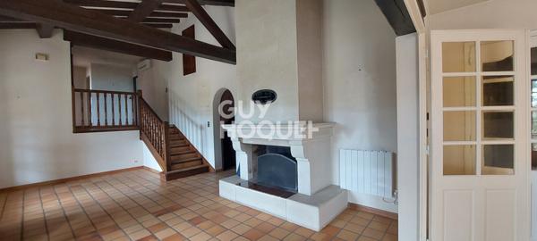 Carpentras (quartier recherché) - Maison 5 pièces de 130 m² - Jardin - Garage - Terrain constructible et piscinable