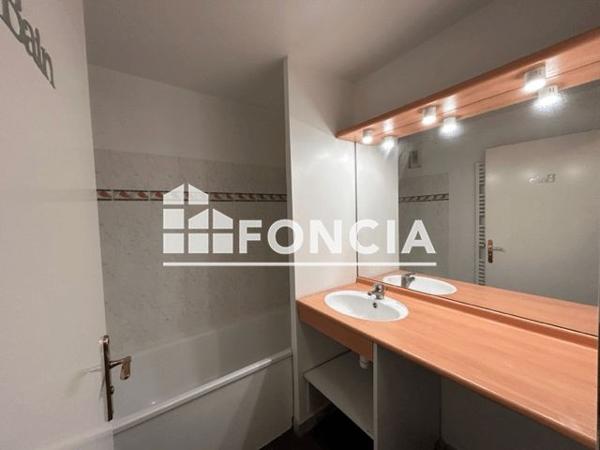 Location Appartement 3 pièces 64.26 m² - 51 QUAI DU POTHUIS Pontoise 95300