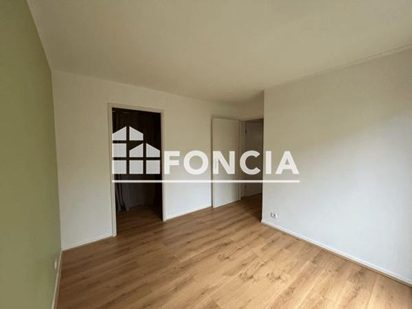 Location Appartement 3 pièces 64.26 m² - 51 QUAI DU POTHUIS Pontoise 95300