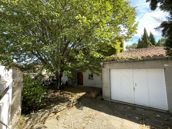 Villa 7 pièce(s) 4 chambre(s) 150 m²