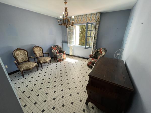 Villa 7 pièce(s) 4 chambre(s) 150 m²
