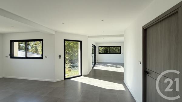 Maison à vendre  5 pièces - 120 m2 LA ROCHETTE - 05