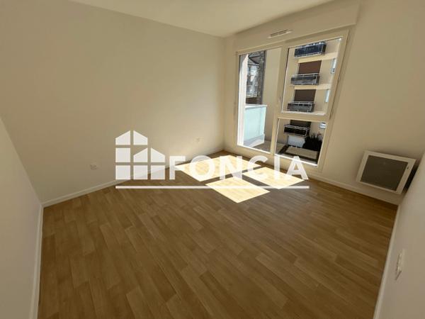 Location Appartement 2 pièces 48.1 m² - SENTE DU POMMERET Petit-couronne 76650