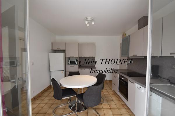 La Roche-Blanche (63670) Dépt.63, LA ROCHE BLANCHE, MAISON de plain pied, 94m2, véranda, garage, terrasse et terrain de 1233 m2