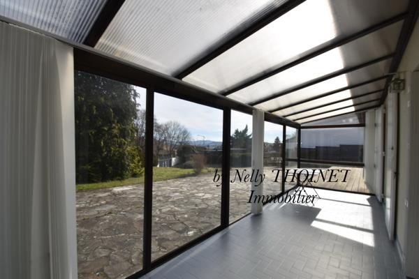 La Roche-Blanche (63670) Dépt.63, LA ROCHE BLANCHE, MAISON de plain pied, 94m2, véranda, garage, terrasse et terrain de 1233 m2