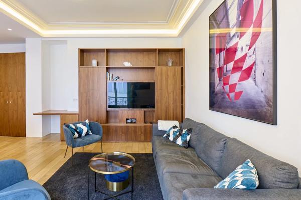 Appartement Paris 8e - CHAMPS-ÉLYSÉES