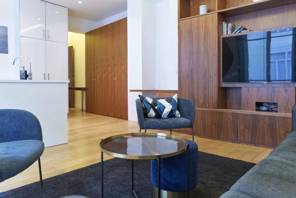 Appartement Paris 8e - CHAMPS-ÉLYSÉES