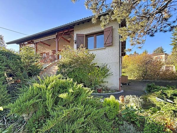 Maison familiale à Meximieux 100m2 sur sous sol complet, vue dégagée, terrain 1108m2