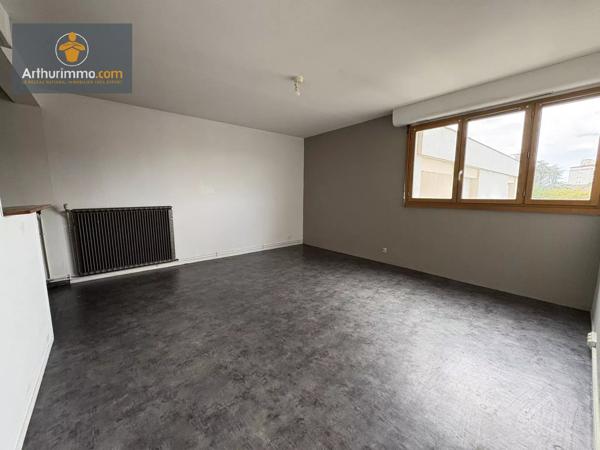 Location                                                      Appartement
                        
                     2 pièces                      43 m2                     à Marmande