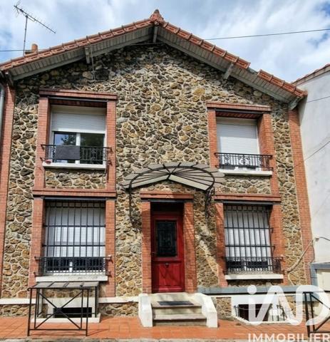 Immeuble à vendre 98 m² La Courneuve