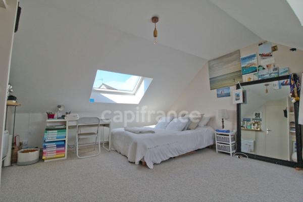 Maison à vendre - Wimereux - 5 pièces - jardin - garage - stationnement - 637 m²