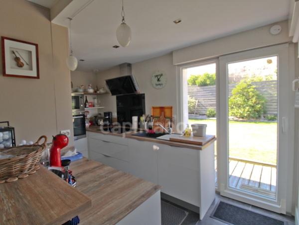 Maison à vendre - Wimereux - 5 pièces - jardin - garage - stationnement - 637 m²