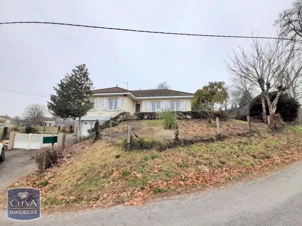 Maison à louer 4 pièces 86.51m² Saint-Just-le-Martel (87590)