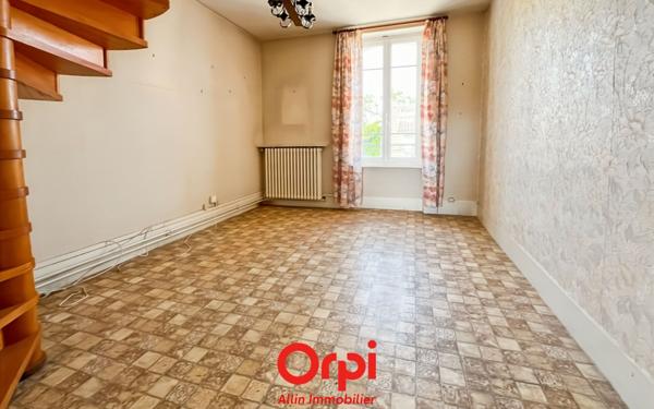 Appartement à vendre    4 pièces •  Montluçon